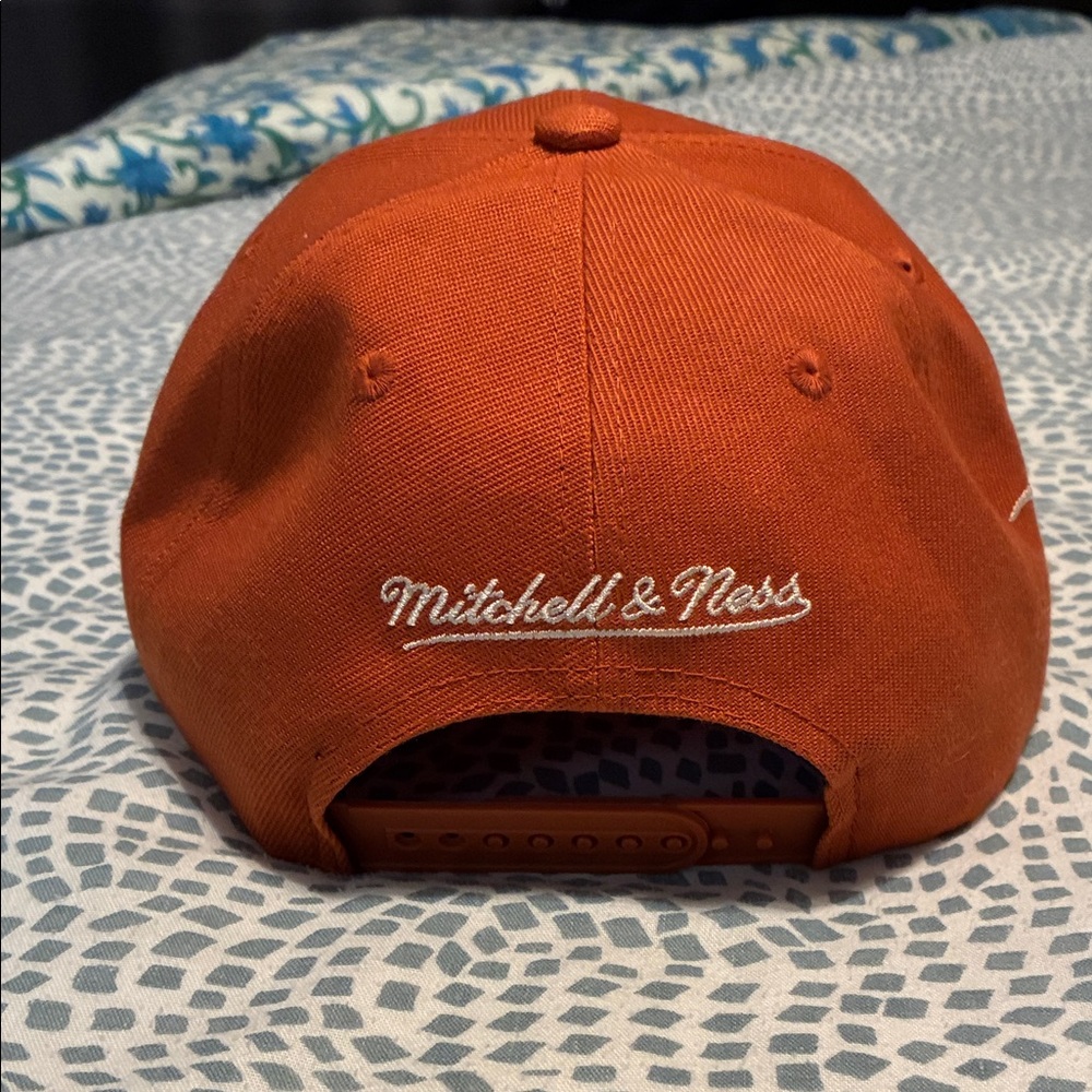 Texas Longhorns Script Mitchell & Ness Cap - Burnt Orange & White - Picture 3 of 7